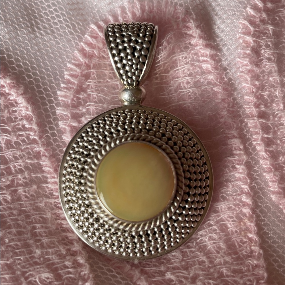 Vtg.925 Sterling Silver Suarti Bali Indonesia Pendant Mother of Pearl Pendant